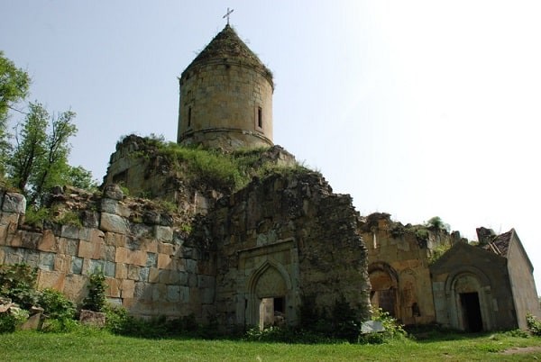 Վանական վարդապետի կամ Խորանաշատի դպրոցը